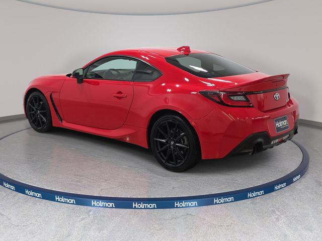 2024 Toyota GR86 Premium