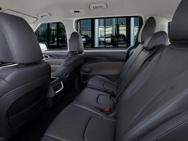 2026 Kia Carnival MPV LXS