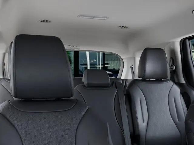 2026 Kia Carnival MPV LXS