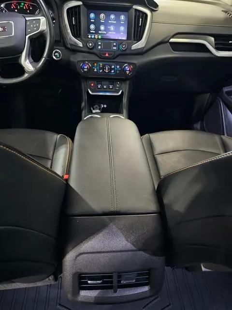 2020 GMC Terrain AWD SLT