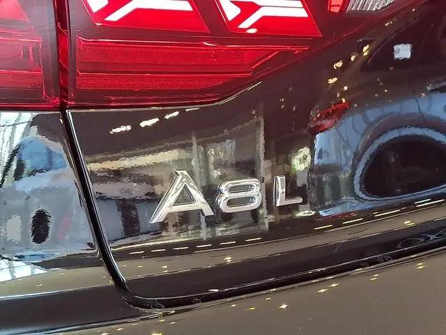 2026 Audi A8 55 TFSI quattro Tiptronic