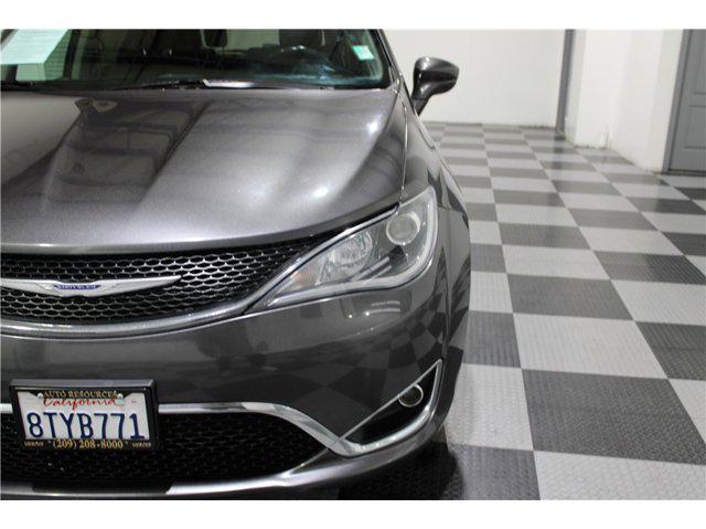 2019 Chrysler Pacifica Touring L