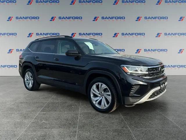 2022 Volkswagen Atlas 3.6L V6 SE w/Technology