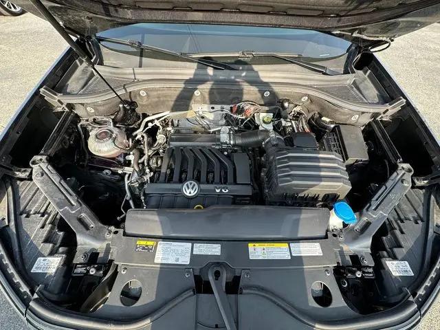 2022 Volkswagen Atlas 3.6L V6 SE w/Technology