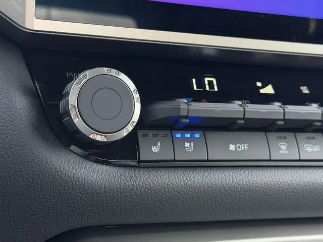 2026 Toyota Tundra Limited CrewMax 6.4' Bed