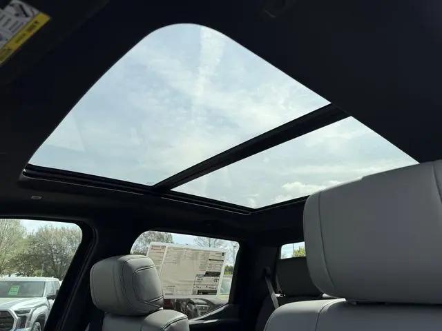 2026 Toyota Tundra Limited CrewMax 6.4' Bed