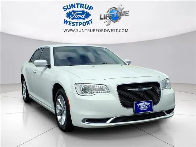 2023 Chrysler 300 Touring for sale in St. Louis, MO