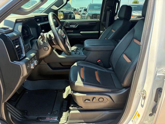 2024 GMC Sierra 1500 4WD Crew Cab Short Box AT4