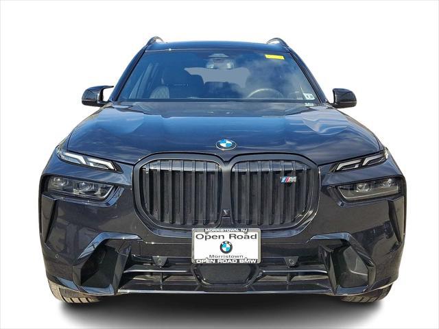 2025 BMW X7 M60i