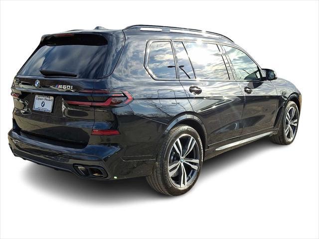2025 BMW X7 M60i