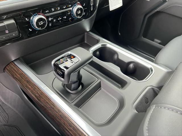 2026 GMC Sierra 1500 Crew Cab, Short Bed, Elevation, 4WD