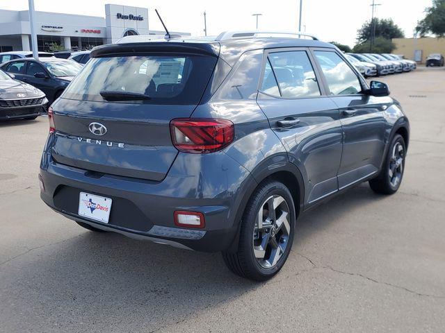 2026 Hyundai Venue SEL w/Two-Tone Roof