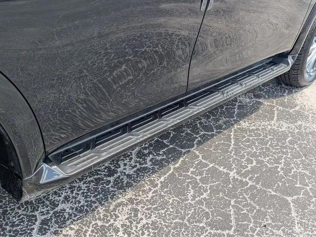 2023 INFINITI QX80 LUXE