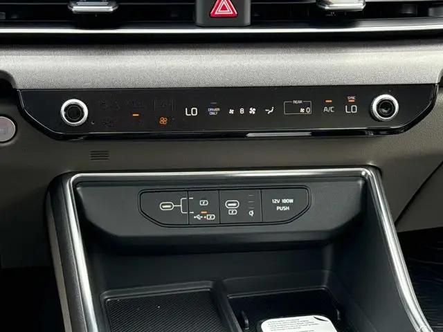 2026 Kia Carnival MPV SX