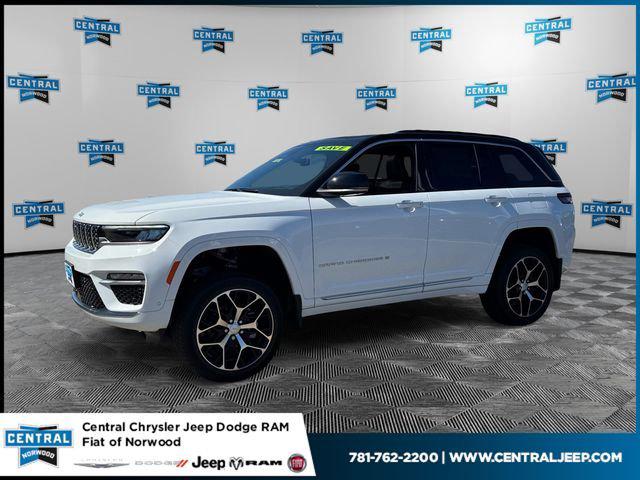2025 Jeep Grand Cherokee GRAND CHEROKEE SUMMIT RESERVE 4X4
