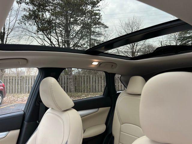 2019 INFINITI QX50 ESSENTIAL