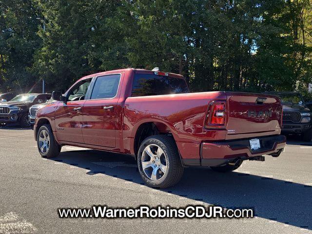 2026 RAM Ram 1500 RAM 1500 EXPRESS CREW CAB 4X2 57 BOX