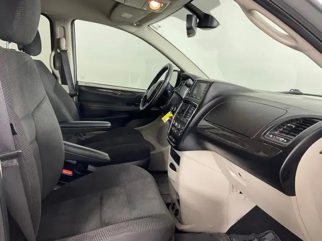 2020 Dodge Grand Caravan SE