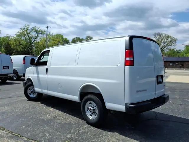 2026 GMC Savana Cargo 2500 Regular Wheelbase, Work Van, RWD