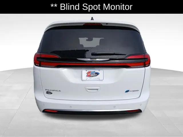 2025 Chrysler Pacifica Hybrid Pinnacle