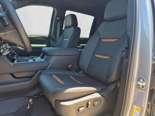 2026 GMC Sierra 2500HD Crew Cab, Standard Bed, AT4, 4WD