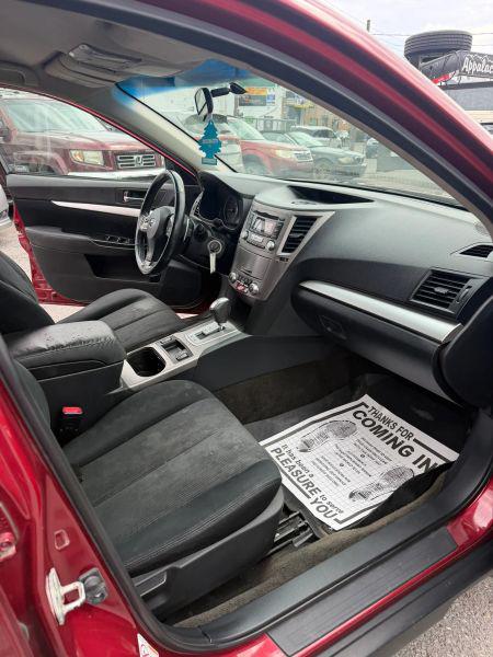 2013 Subaru Outback 2.5i Premium
