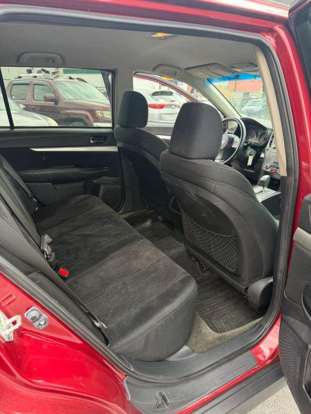 2013 Subaru Outback 2.5i Premium