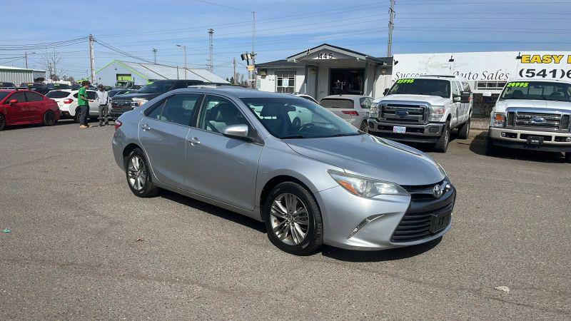 2016 Toyota Camry SE for sale in Eugene, OR
