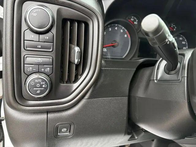 2020 Chevrolet Silverado 2500HD 4WD Crew Cab Standard Bed Custom