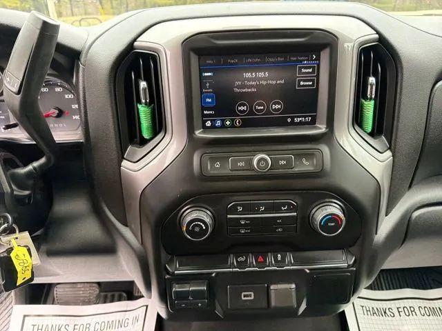 2020 Chevrolet Silverado 2500HD 4WD Crew Cab Standard Bed Custom