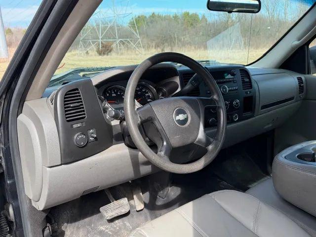 2009 Chevrolet Silverado 2500HD Work Truck