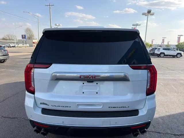 2021 GMC Yukon 4WD Denali