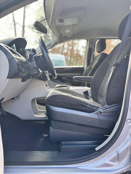 2016 Dodge Grand Caravan American Value Pkg
