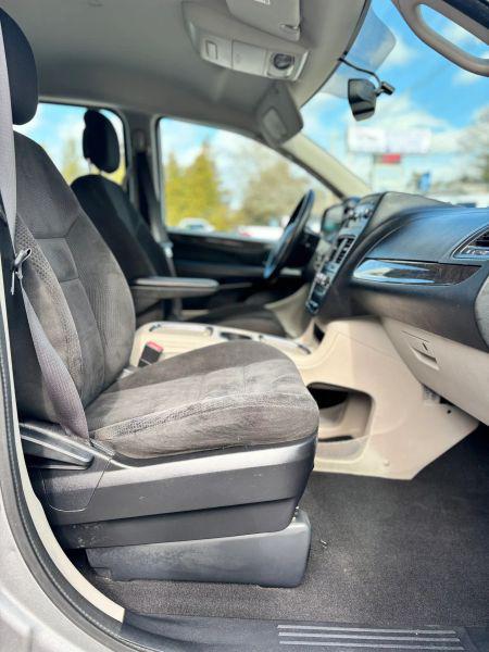 2016 Dodge Grand Caravan American Value Pkg