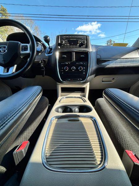 2016 Dodge Grand Caravan American Value Pkg