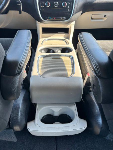 2016 Dodge Grand Caravan American Value Pkg