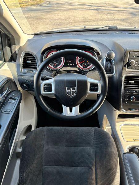 2016 Dodge Grand Caravan American Value Pkg