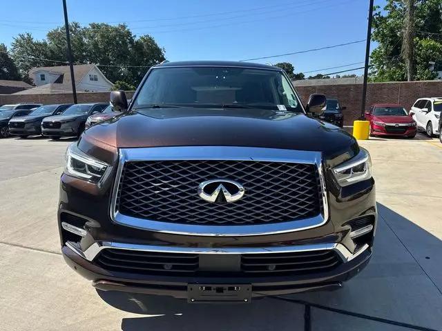 2018 INFINITI QX80 Standard