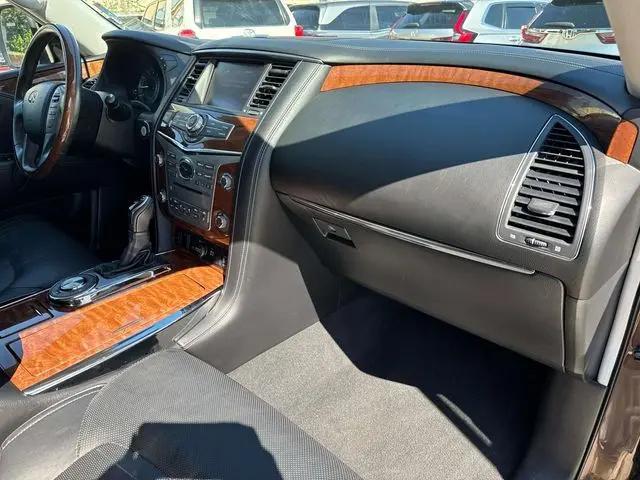 2018 INFINITI QX80 Standard