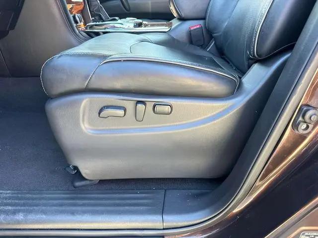 2018 INFINITI QX80 Standard