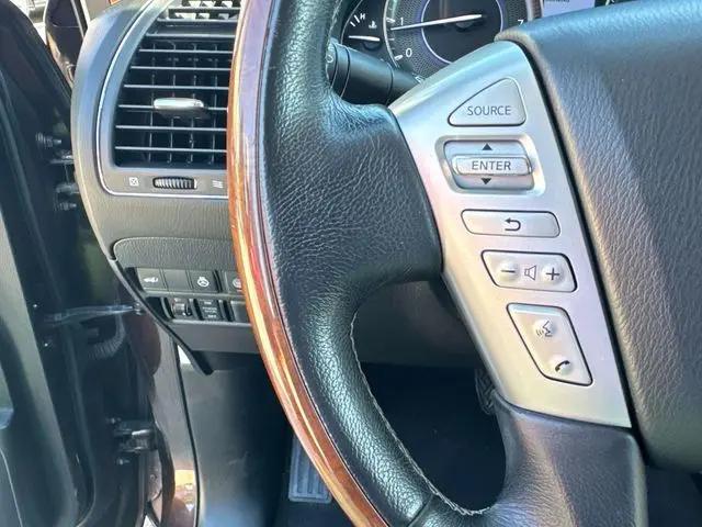 2018 INFINITI QX80 Standard