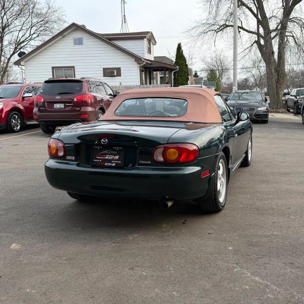 1999 Mazda MX-5 Base