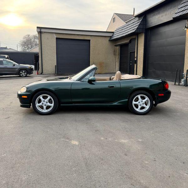 1999 Mazda MX-5 Base