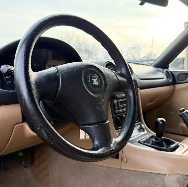 1999 Mazda MX-5 Base
