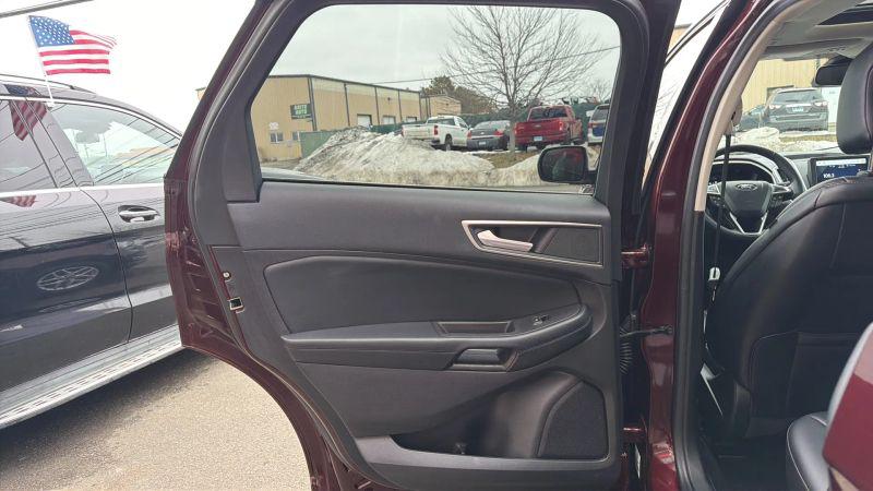 2021 Ford Edge SEL