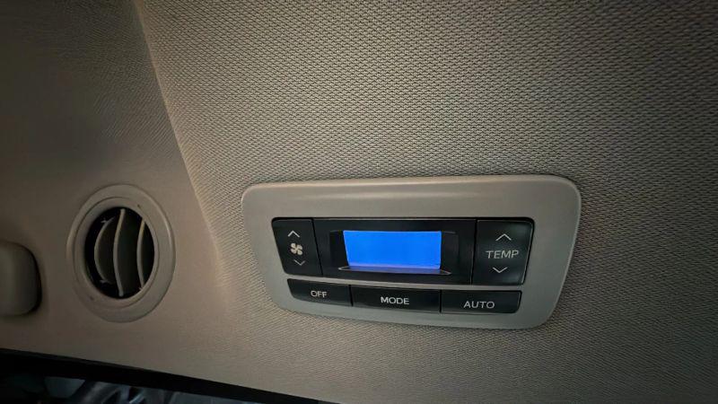 2017 Toyota Sienna XLE 8 Passenger