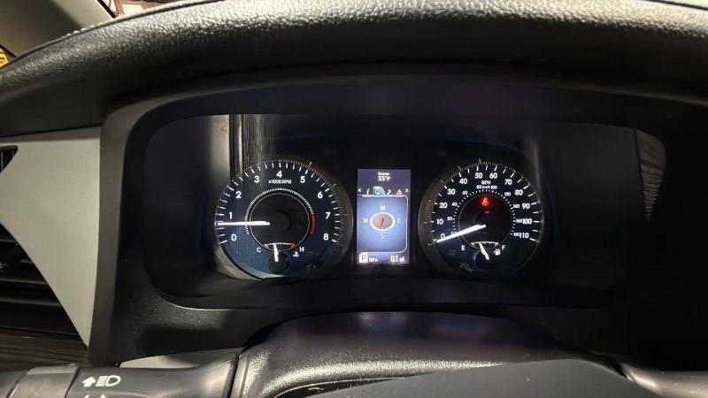 2017 Toyota Sienna XLE 8 Passenger
