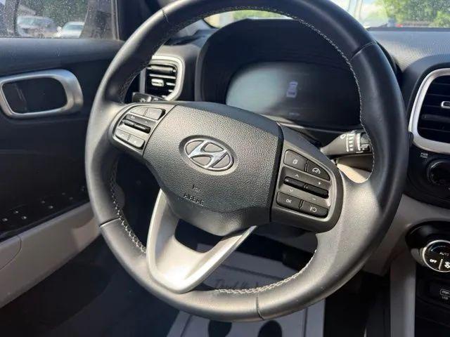 2023 Hyundai Venue SEL