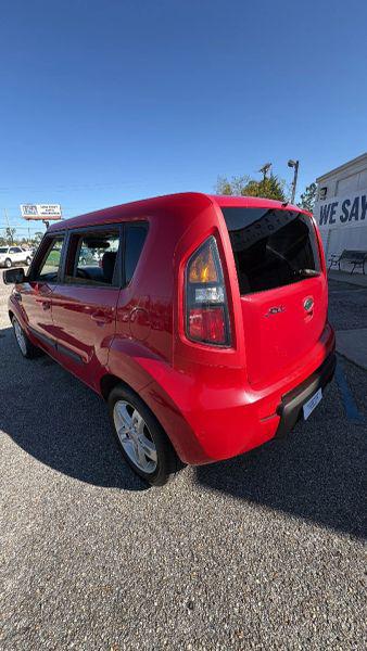 2011 Kia Soul +