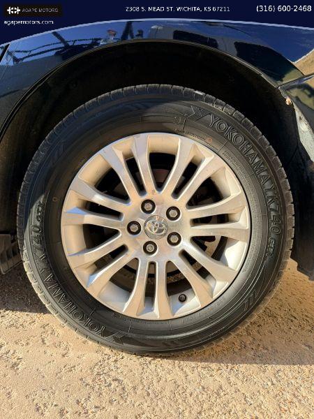 2015 Toyota Sienna XLE 8 Passenger